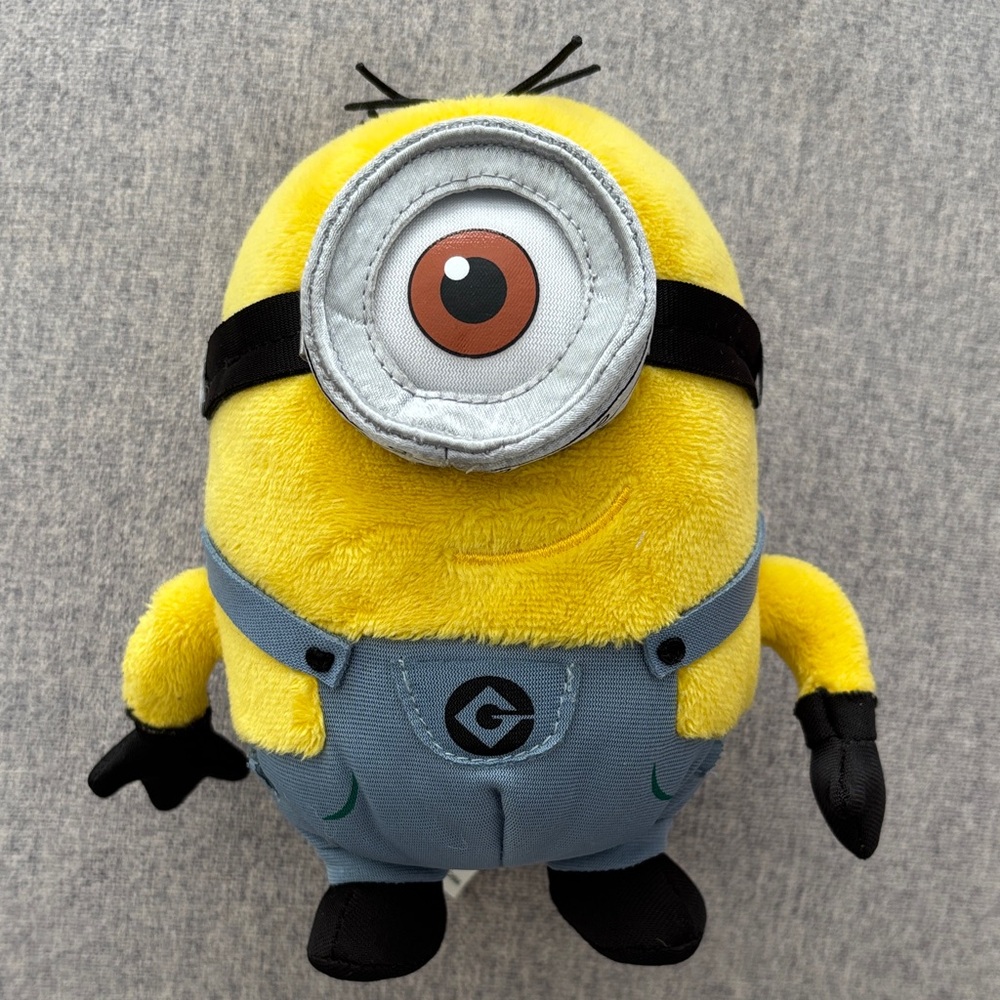 Yellow Minion Plush 6” Stuart